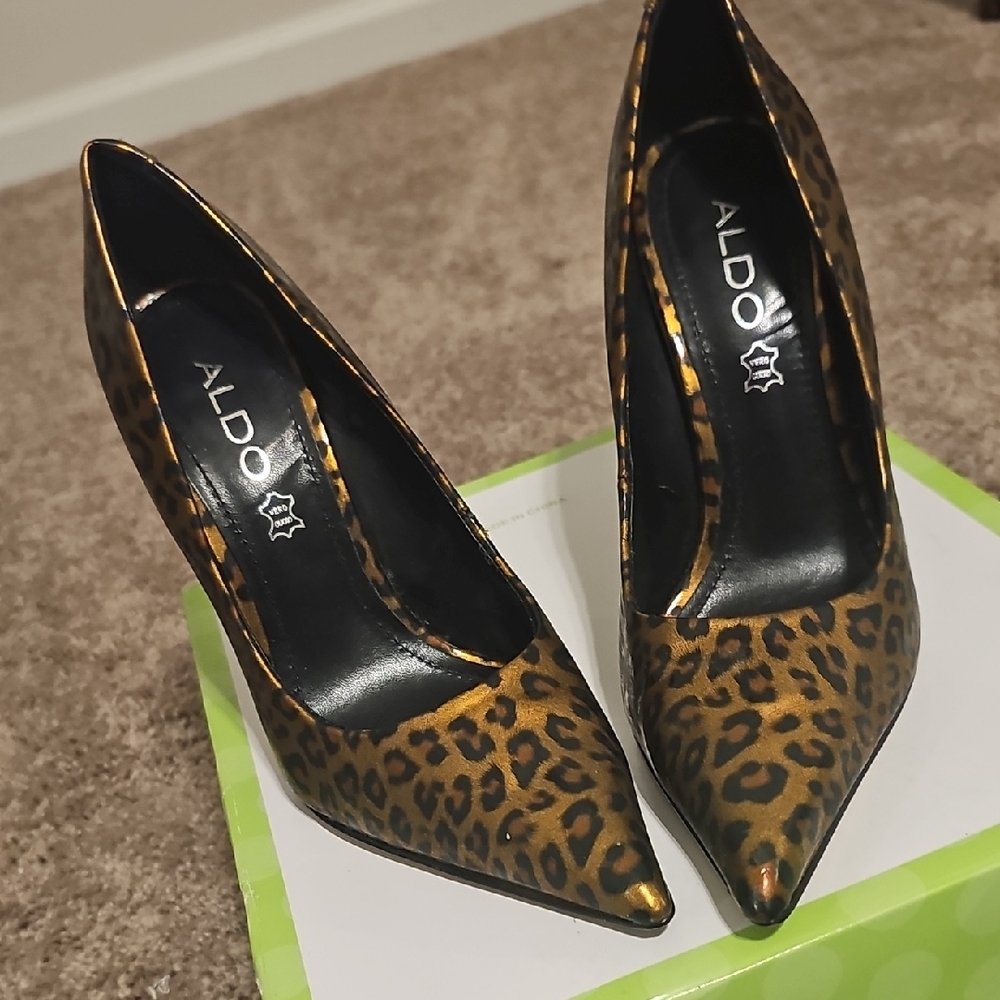 Aldo Brown Heels with Sophisticated Pointed Toe